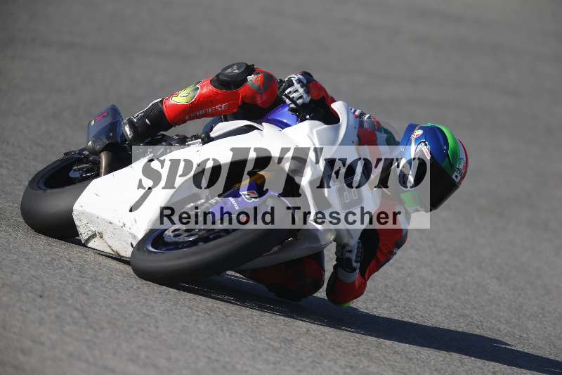 /Archiv-2024/02 29.01.-02.02.2024 Moto Center Thun Jerez/Gruppe gelb-yellow/49